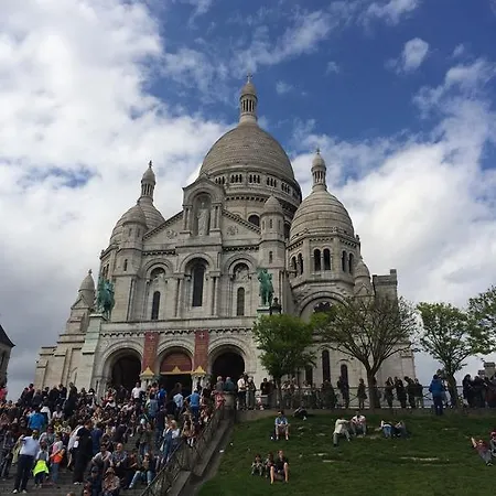 Montmartre Aparthotel 3*